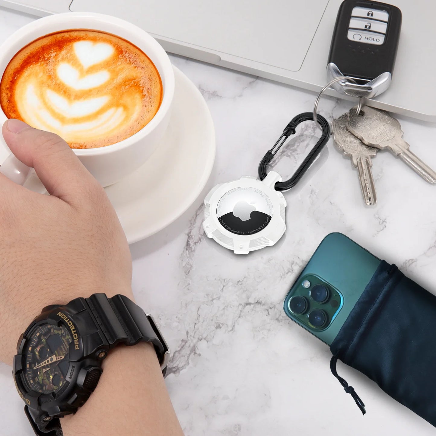 Strong AirTag Case With Hook - Black Cat