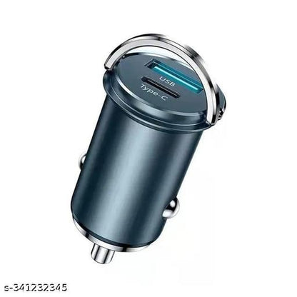 GRUNX Cool 2.0 car charger USB-C and USB-A ports charging iPhone and Android simultaneously during India road trip
