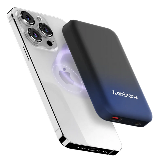 GRUNX Aerosync Snap 10000mAh MagSafe wireless power bank magnetically attached to iPhone back seamless charging India